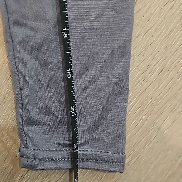 Gray leggings size 5 - Picture 6 of 9